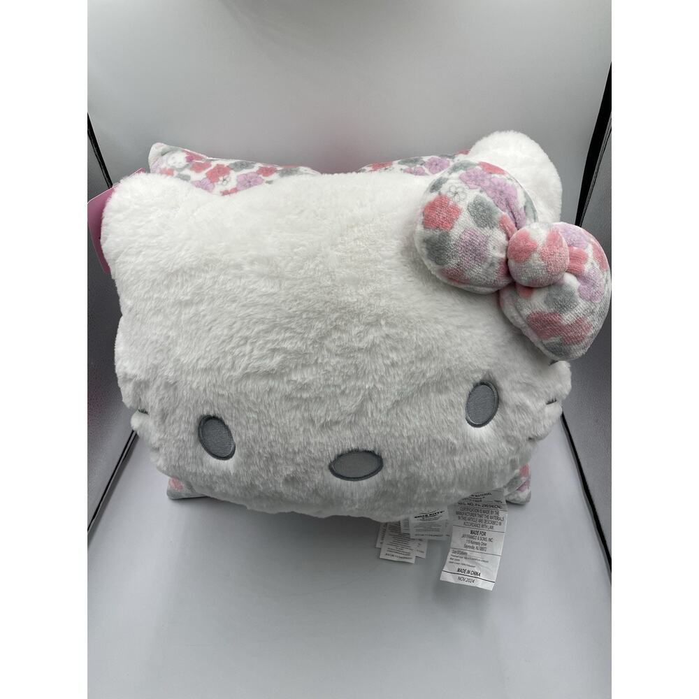 Hello Kitty Sanrio 2-Pk Face & Matching Square Plush Pillows RARE